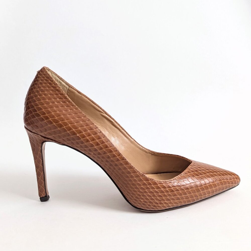 Woman’s Brown Snakeskin Pumps Heels Banana Republic 3.5” Heel Size 7